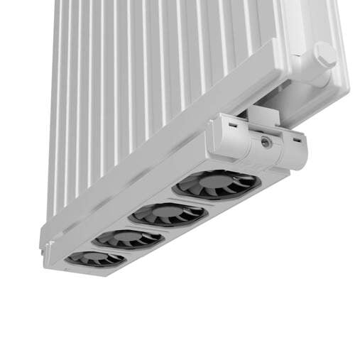 Radiatorventilator Heatfan aan de onderzijde van een radiator